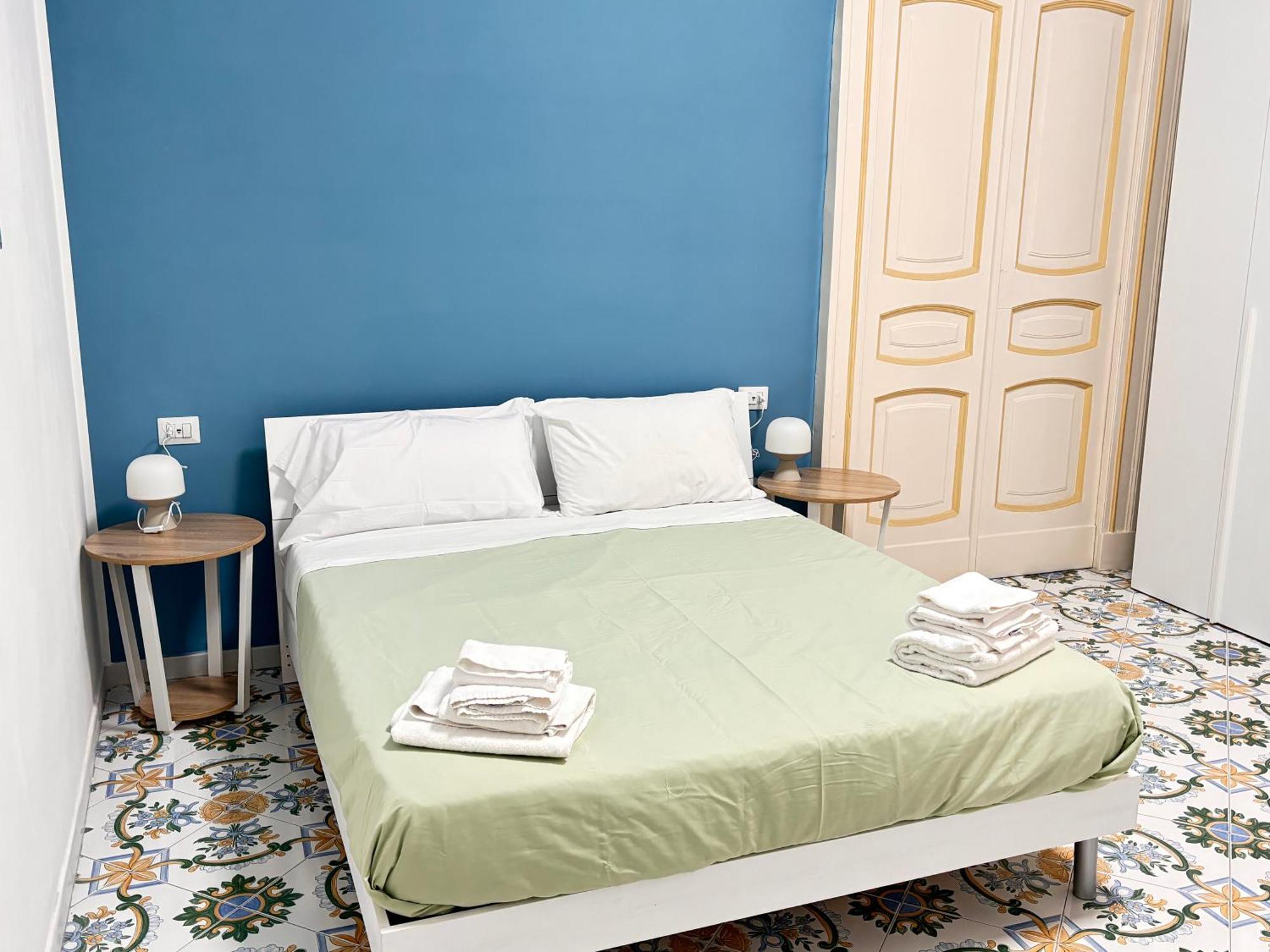 La Maison Di Partenope Naples Room photo